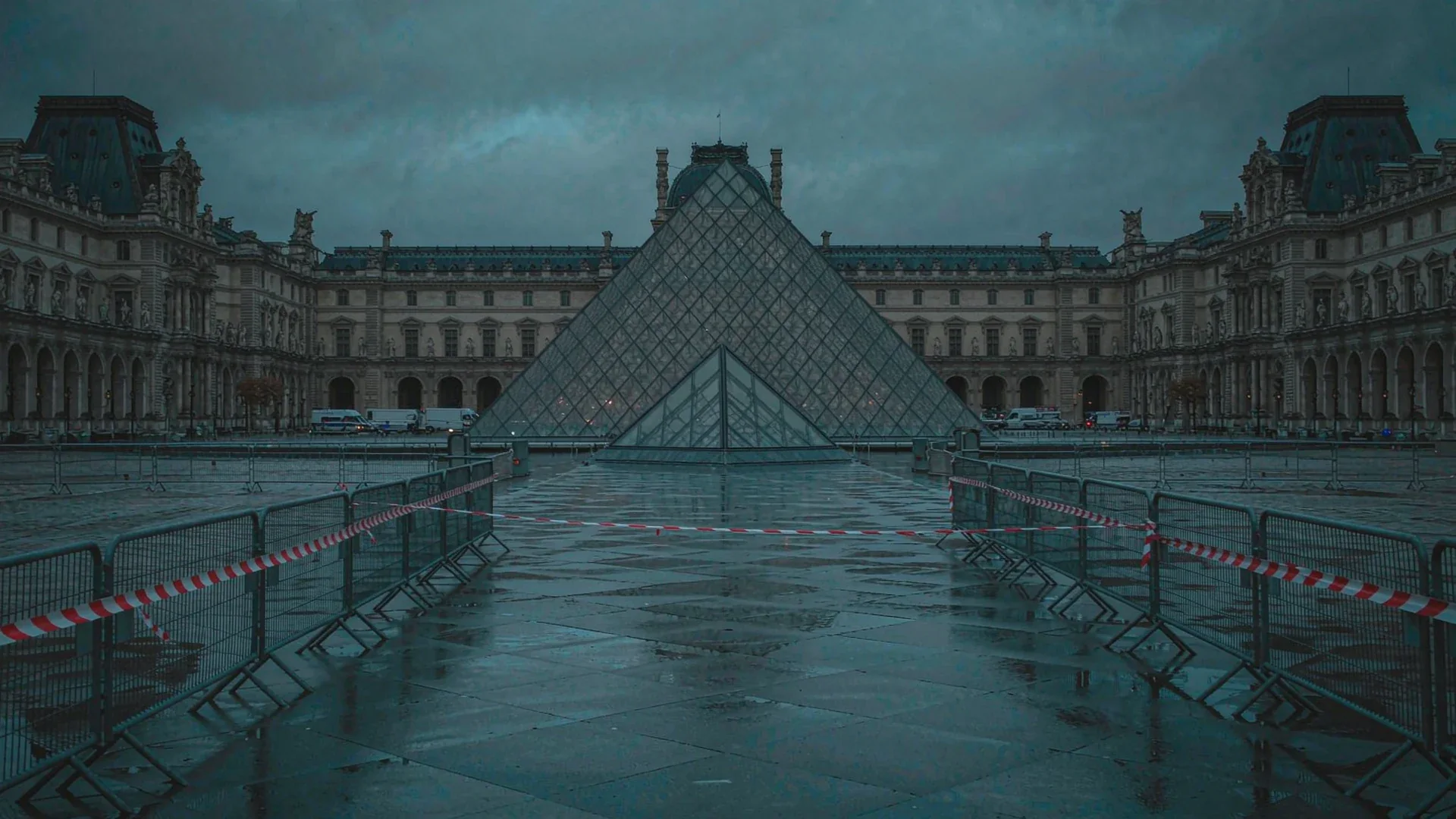 France Protests 2026: The Louvre Closed and the Advisory Did Not Move