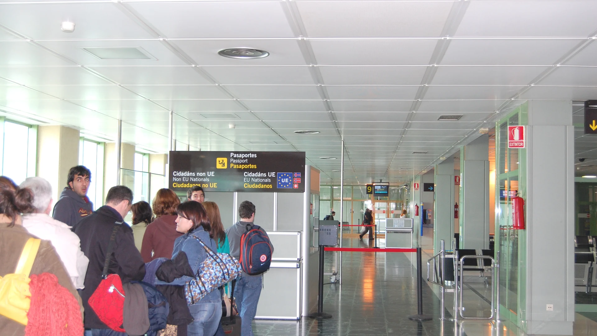 Kazakhstan Gave 264 Days' Notice, Myanmar Gave Minus Fifty-Four: Three Entry Instruments on One Clock