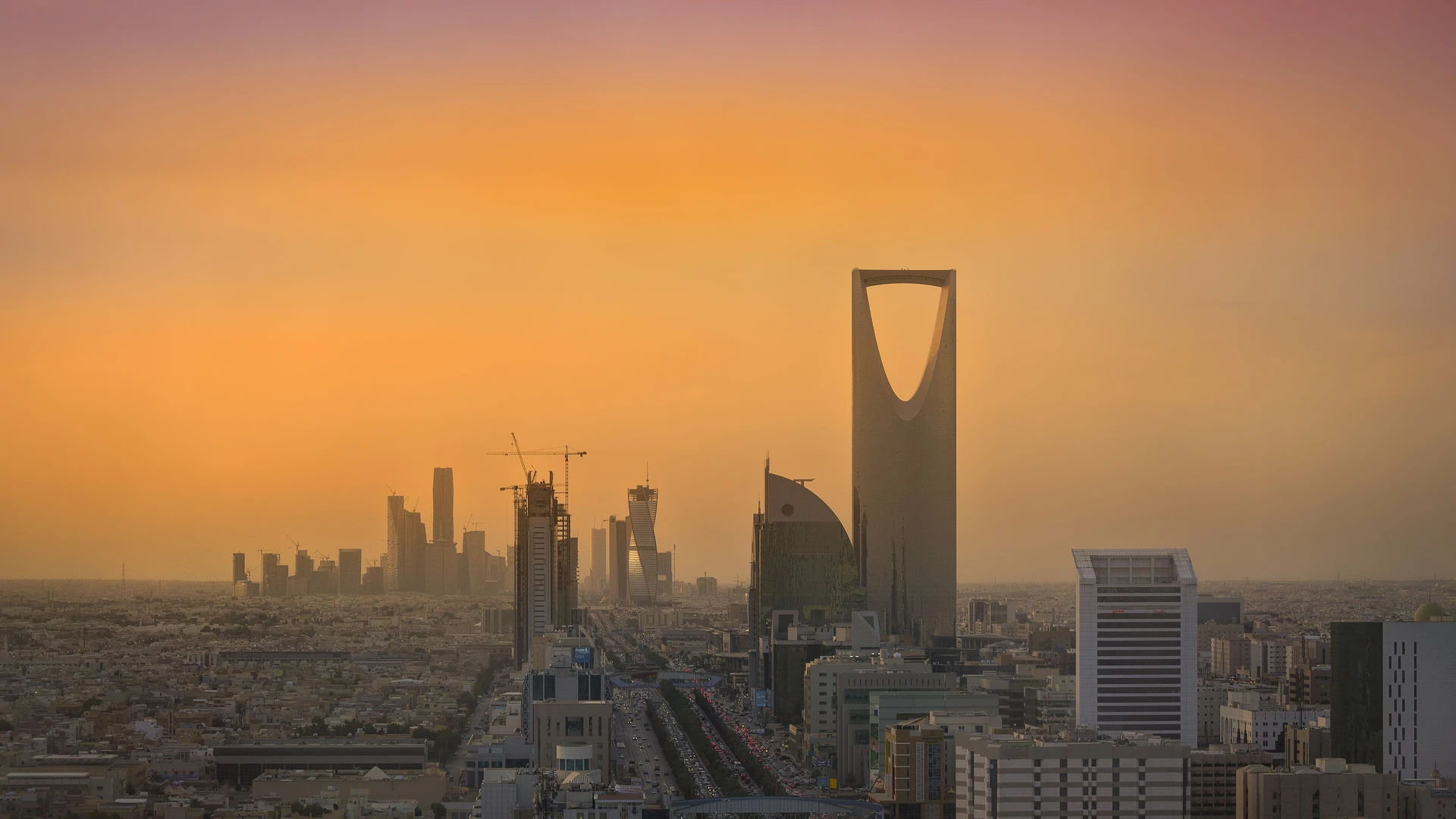 One Sentence, Four Countries: The Middle East Alert Set Reused the Same Paragraph Three Times in One Day
